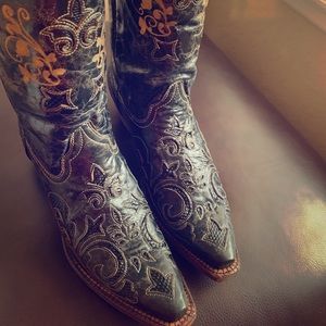 New Corral Vintage Lizzie boot. 10M lizard inlay